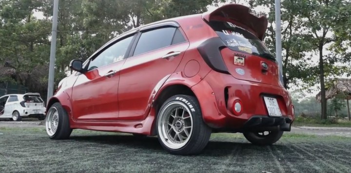 Kia - 04Kia - 04